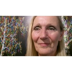 Md kunstneren, der lige nu er i Danmark