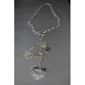 BIG HEART CHAIN