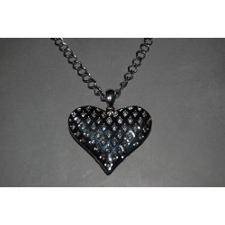BIG HEART CHAIN EDITION