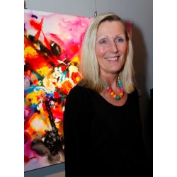 Md kunstneren, der lige nu er i Danmark