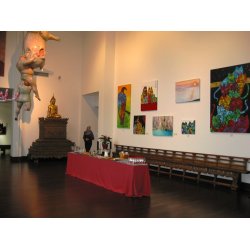 Md kunstneren, der lige nu er i Danmark